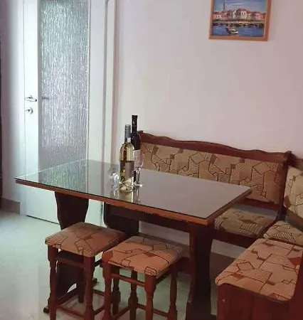 In - Istrien 33353 Apartment *