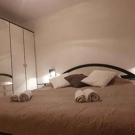 In Porec/istrien 33353 Apartament