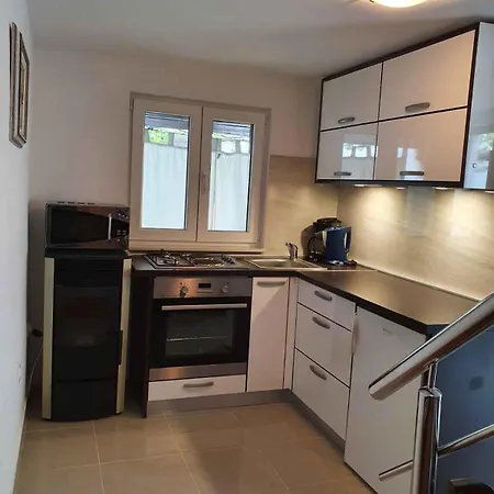 In - Istrien 33353 Apartment Porec